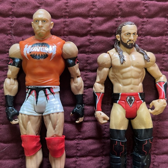 Trio of Wrestling Action Figures - Picture 2 of 4
